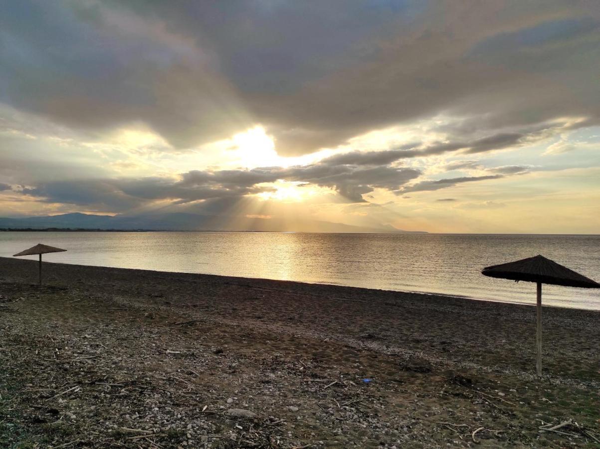 Sun, Sea, And Sand-Only 20 Footsteps To The Beach Corinth Dış mekan fotoğraf