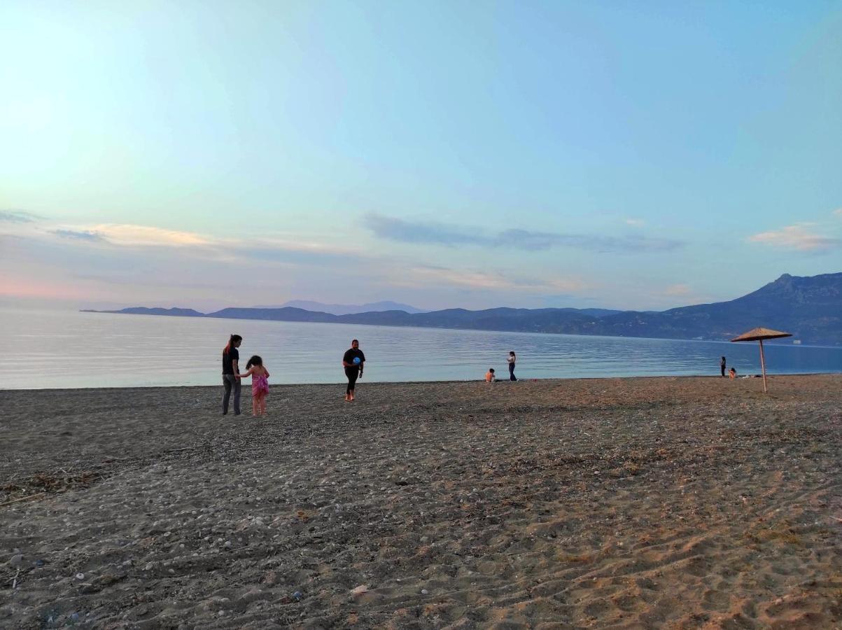Sun, Sea, And Sand-Only 20 Footsteps To The Beach Corinth Dış mekan fotoğraf